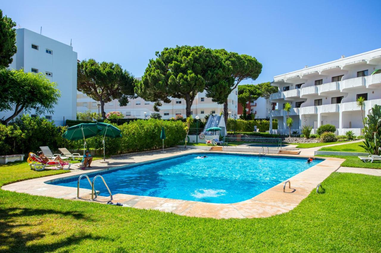 Ferienwohnung Host Wise - Bright Cozy Flats W Terrace & Pool Quarteira Exterior foto