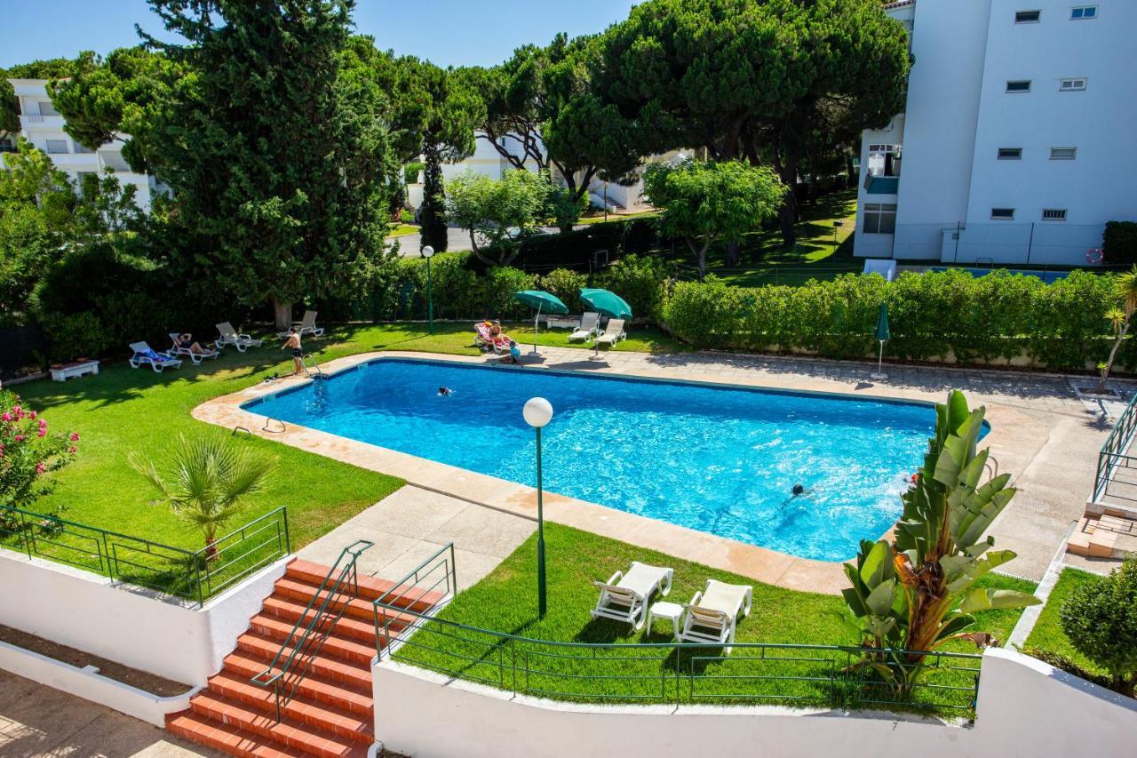 Ferienwohnung Host Wise - Bright Cozy Flats W Terrace & Pool Quarteira Exterior foto