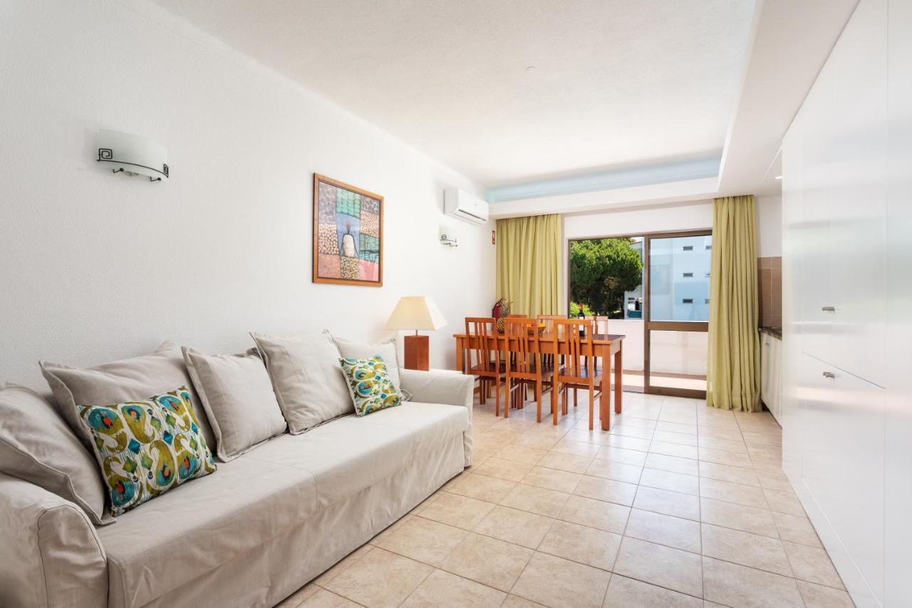 Ferienwohnung Host Wise - Bright Cozy Flats W Terrace & Pool Quarteira Exterior foto