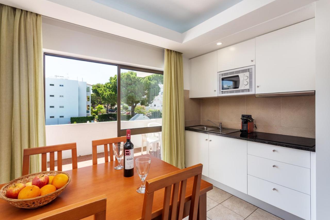Ferienwohnung Host Wise - Bright Cozy Flats W Terrace & Pool Quarteira Exterior foto