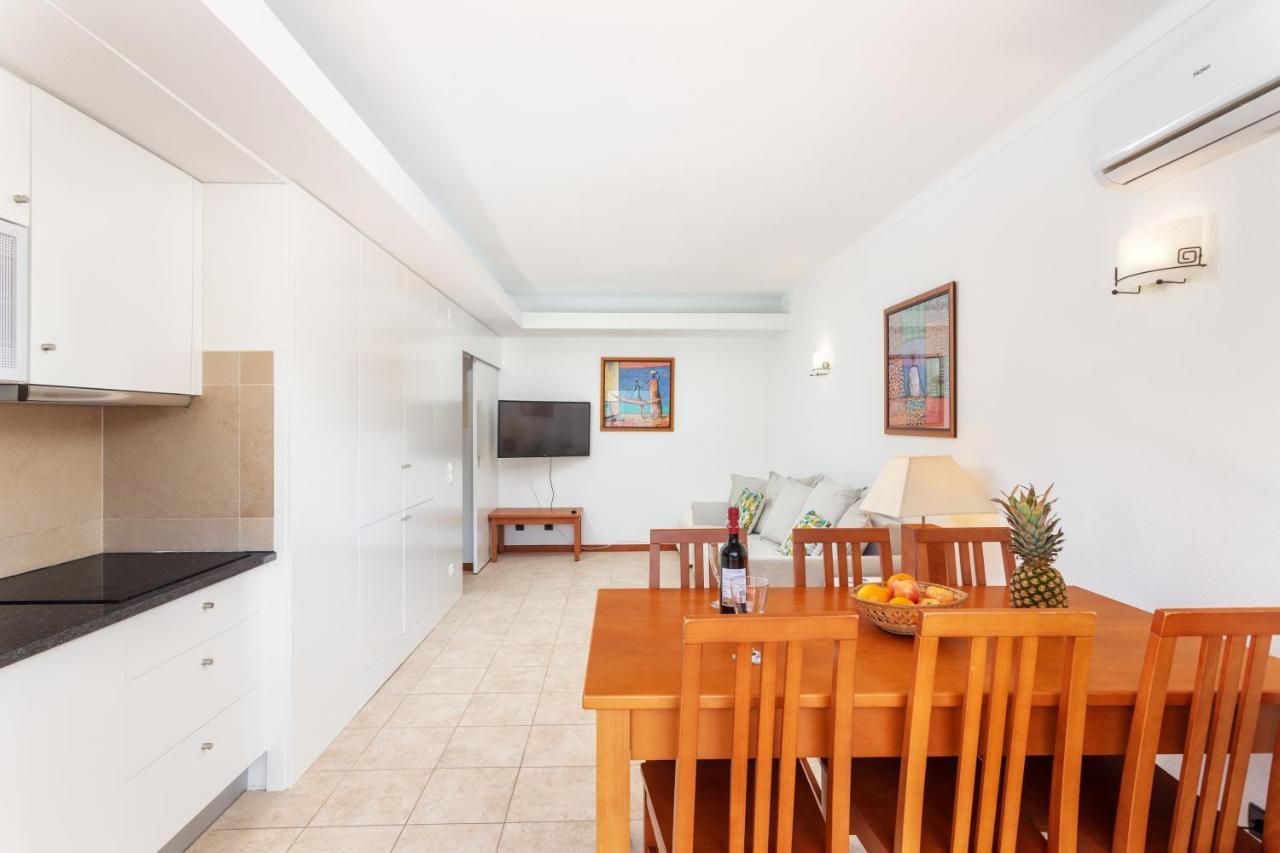 Ferienwohnung Host Wise - Bright Cozy Flats W Terrace & Pool Quarteira Exterior foto
