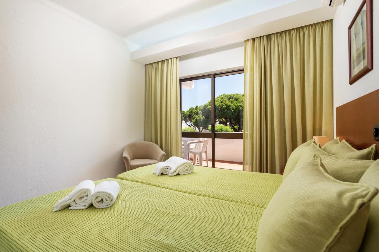 Ferienwohnung Host Wise - Bright Cozy Flats W Terrace & Pool Quarteira Exterior foto